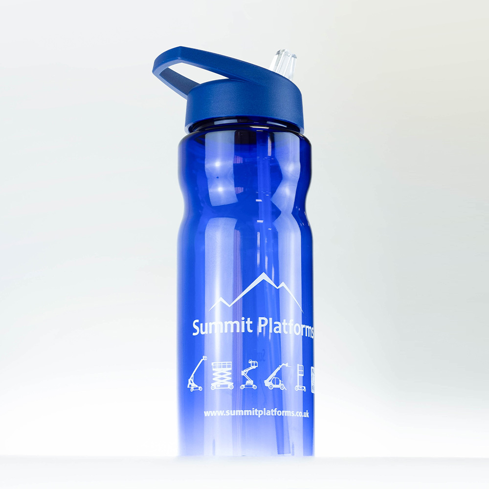 Summit-water-bottle-front-low-angle