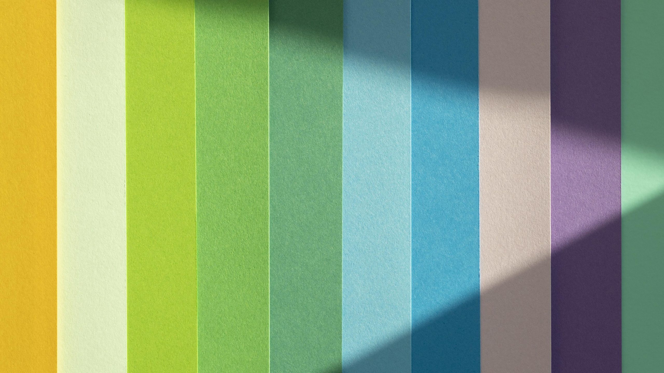 CMYK vs Pantone news story layers colored papers gradient scaled